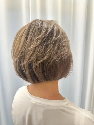ショート カラー 顔まわりデザイン🌿 ふじこのヘアスタイル