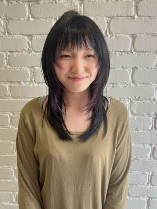 ミディアム カラー 💫レイヤーカット 💫ブリーチ💫サキのヘアスタイル