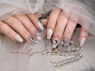 ネイル ✨Nailsalon Vi+✨のネイルデザイン