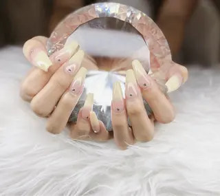 ネイル s. aiのネイルデザイン