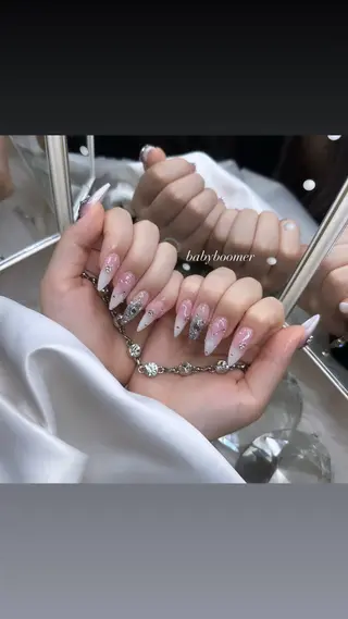 ネイル 加納 莉音のネイルデザイン