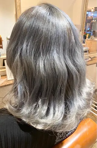 セミロング ayumi🦖/ 似合わせカラー🤎のヘアスタイル