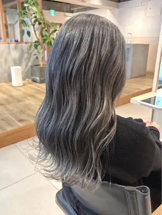 ロング カラー aina ⠀ ⠀ ⠀のヘアスタイル