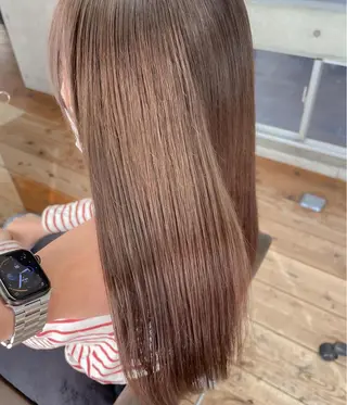 ロング カラー ROUTE KOUTAのヘアスタイル