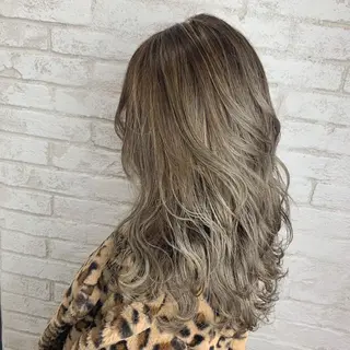 セミロング カラー 🎀モテ髪ミルクティ ー🎀yasunaのヘアスタイル