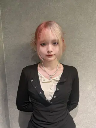 ミディアム カラー rilas博多所属・博多JYUI/ウルフ ハイトーン/デザインのヘアスタイル