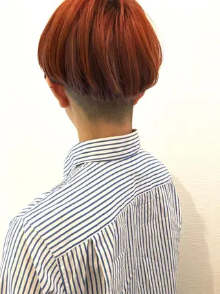 ショート カラー 平川 友希子のヘアスタイル