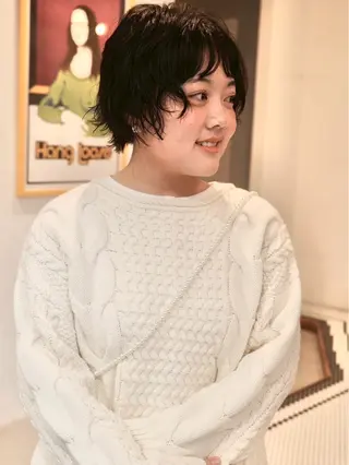 ショート パーマ (h)wim ウィムのヘアスタイル