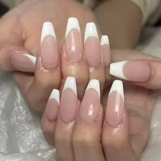 ネイル DEMAIN- 🌹のネイルデザイン