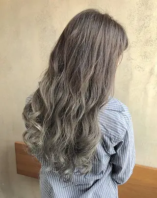 ロング カラー 半個室女性salon 🩰Natsumiのヘアスタイル