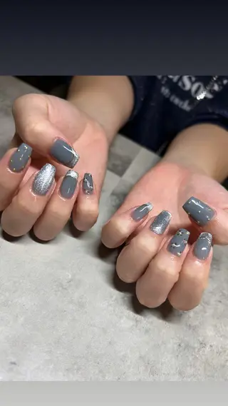 ネイル Prettiest nailのネイルデザイン