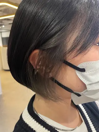 ショート カラー One By The Ect所属・ショート/脱白髪染め ☆宇﨑悠実のヘアスタイル