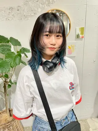 ミディアム 大角  実希のヘアスタイル