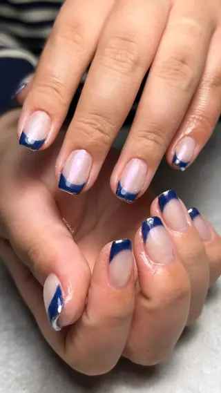 ネイル 関山 志乃のネイルデザイン