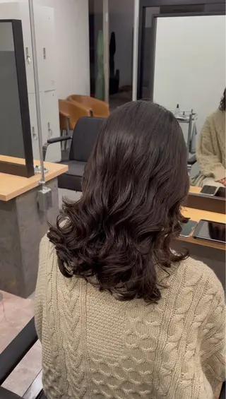 ミディアム パーマ hair salon SILLO.のヘアスタイル