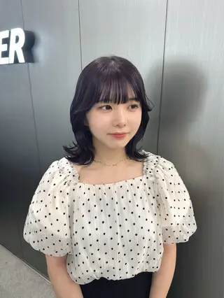 セミロング カラー 暗髪🩶ラベンダー/ ブルー/ユウナ🤍のヘアスタイル