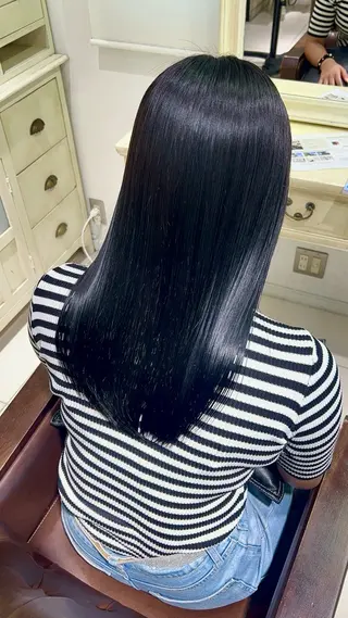 ロング カラー ハイトーンカラー 🤍🫧 長井 律のヘアスタイル