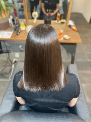 ミディアム AKALA  HAIR Laule'a所属・鶴野 響斗のヘアスタイル