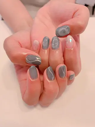 ネイル nailist kanae🦖のネイルデザイン