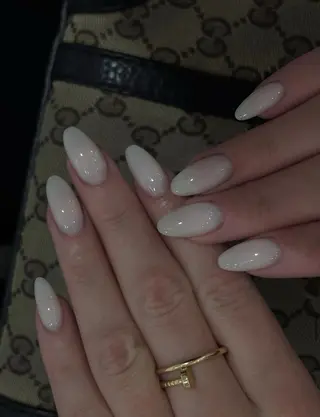 ネイル EMI ANA.CHUOのネイルデザイン