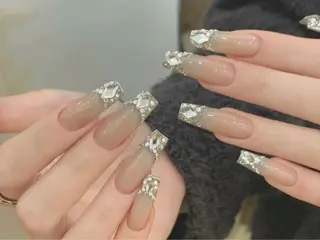 ネイル lucky nail 歌舞伎町のネイルデザイン