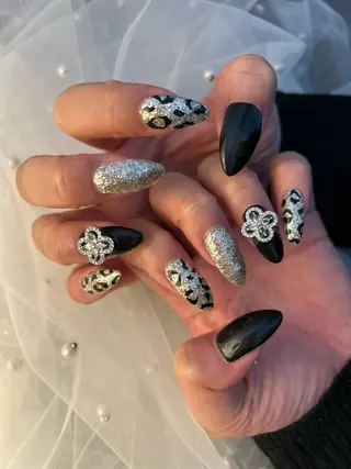 ネイル ✴︎ Delightのネイルデザイン