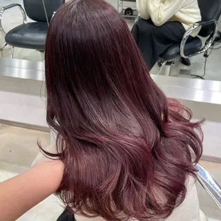 ロング 🍑暖色／レイヤー／ 真希🎀のヘアスタイル