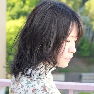 ミディアム カラー パーマ Viage （ビアージュ）のヘアスタイル