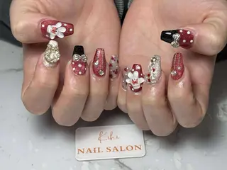 ネイル 💕鈴木ユリ パラジェル/オフ無料のネイルデザイン