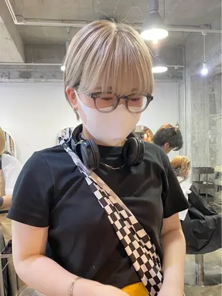 ミディアム カラー Piaコータロー ハイトーン&‪ボブのヘアスタイル