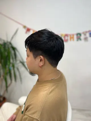 メンズ 岡崎 嶺のヘアスタイル
