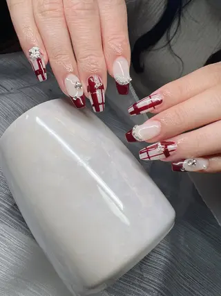 ネイル Lee Nailsのネイルデザイン