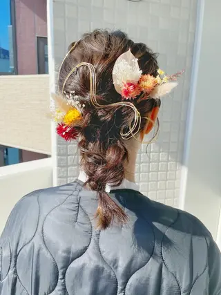 ミディアム ヘアアレンジ oggi +KENJE所属・大平 美沙のヘアスタイル