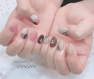 ネイル ﾌｨﾙｲﾝ専門ﾈｲﾙｻﾛﾝ彩 博多駅前店所属・ネイルサロン 彩 irodoriのネイルデザイン
