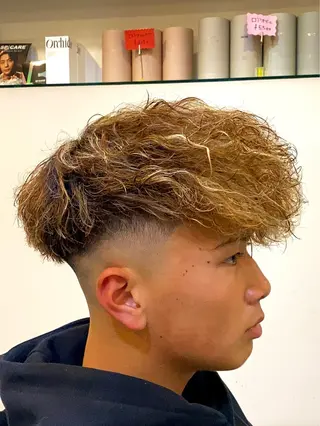 ミディアム カラー パーマ メンズ 谷口 悠生のヘアスタイル