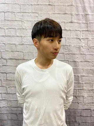 ショート グレイスフルバーバー 赤坂見附店 前田真政のヘアスタイル