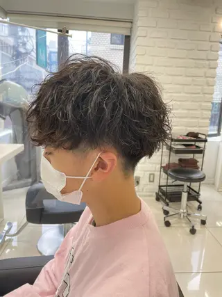 ショート フェザーパーマ職人 🪶ryosukeのヘアスタイル