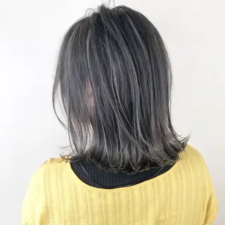 ミディアム カラー AVANCE. 玉置日向我のヘアスタイル