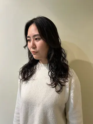 ロング パーマ 丸山 彩也夏のヘアスタイル