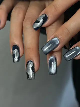 ネイル neouv所属・NEOUV_ mikuのネイルデザイン