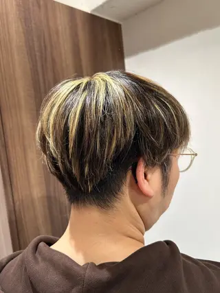 カラー メンズ 渡邊花奈 韓国ヘアのヘアスタイル