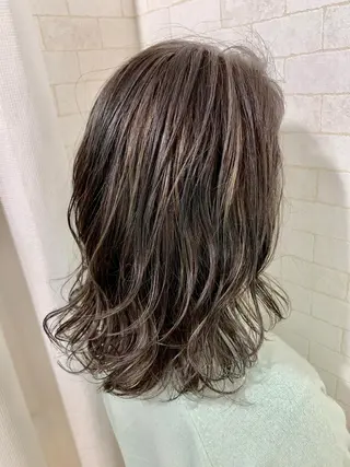 ミディアム 神野 雅樹のヘアスタイル