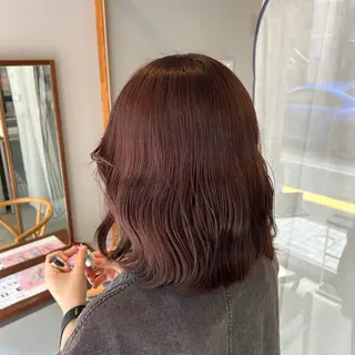 ミディアム カラー 坂 美来乃のヘアスタイル