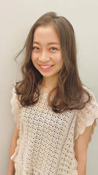 ミディアム momoka /ショート/ボブのヘアスタイル