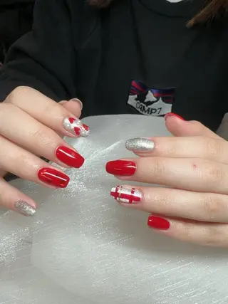 ネイル Ui_Amor (パラジェル)のネイルデザイン