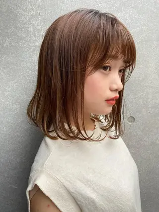 ミディアム カラー 三浦 望のヘアスタイル