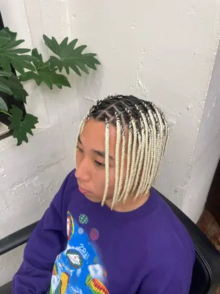 ヘアアレンジ メンズ コーンロウ／ブレイズ SYUのヘアスタイル