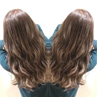 ロング カラー 💓シールエクステ ルミエールのヘアスタイル