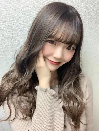 ロング Erika TopStylistのヘアスタイル