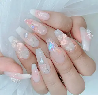 ネイル Tira Nailのネイルデザイン